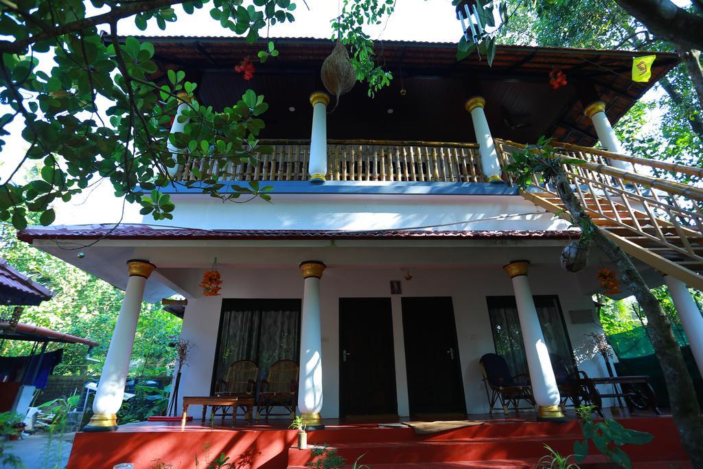 Marari John'S Beach Apartamento Mararikulam Exterior foto